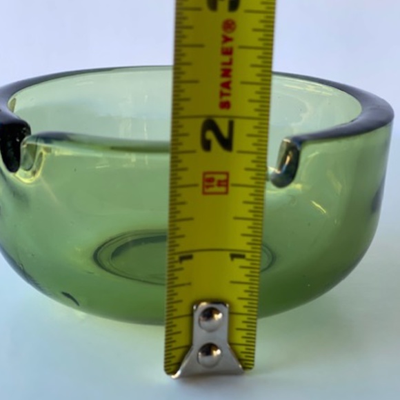 Mid-century Modern Green Glass Ashtray - Picture 8 of 8